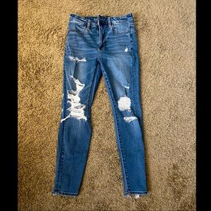 American Eagle women’s jeans